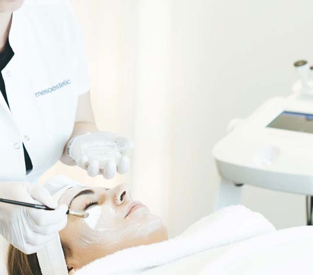 Anti-Aging-Kosmetikbehandlung