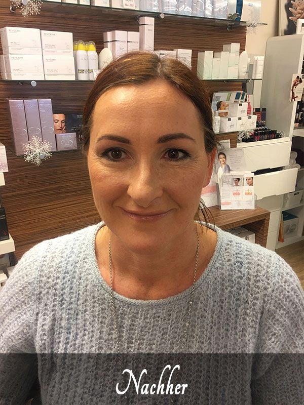 Frau mit Make-up von unserem Visagisten